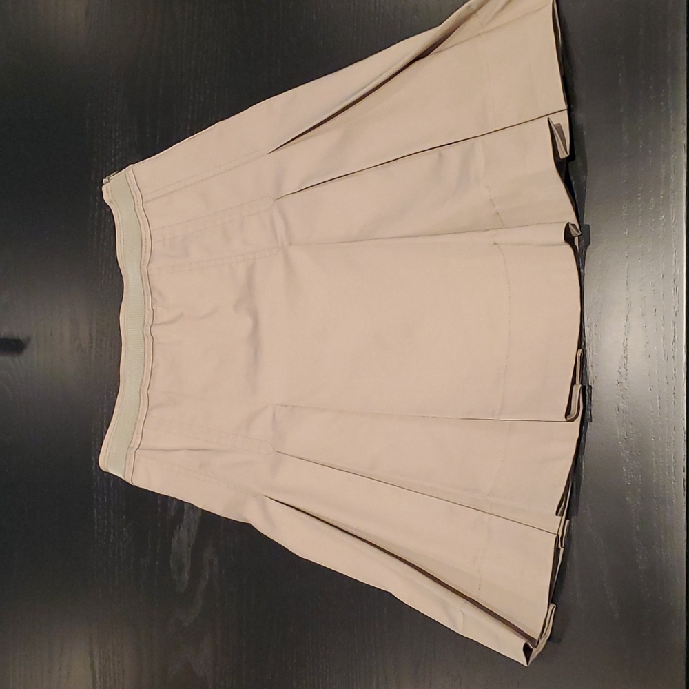 Lavia skirt EUC size 4